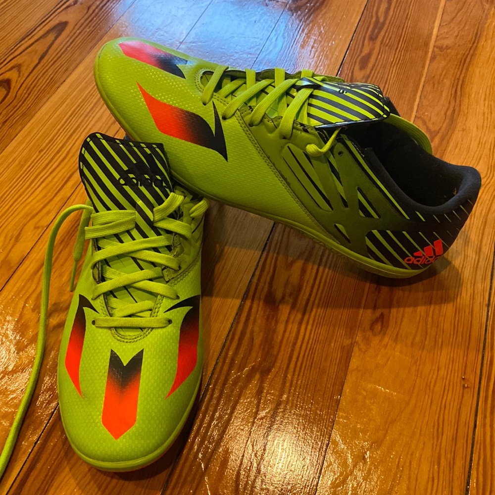 Indoor soccer shoes - Messi - size 11